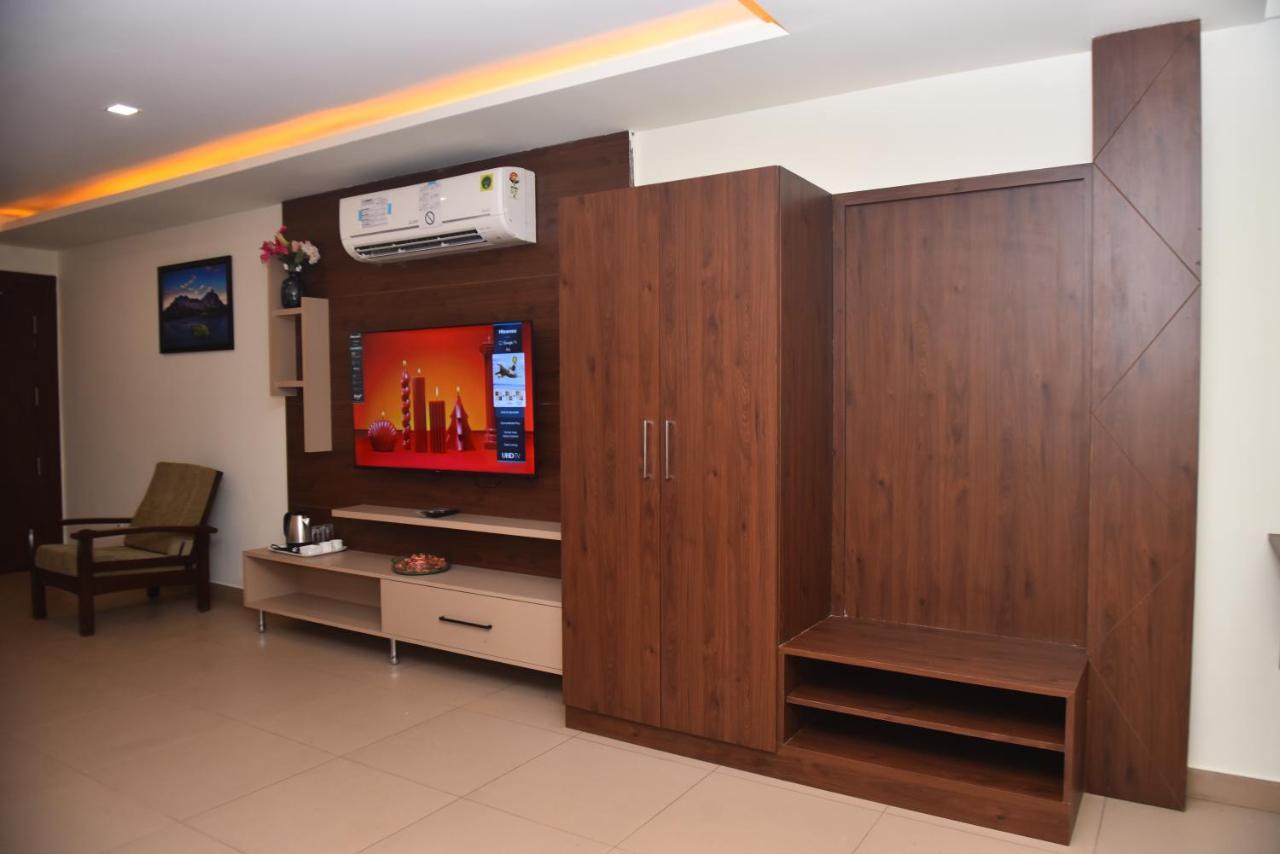 M R Residency Dharwad. Apartment Bagian luar foto