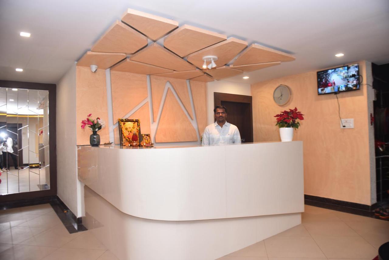 M R Residency Dharwad. Apartment Bagian luar foto