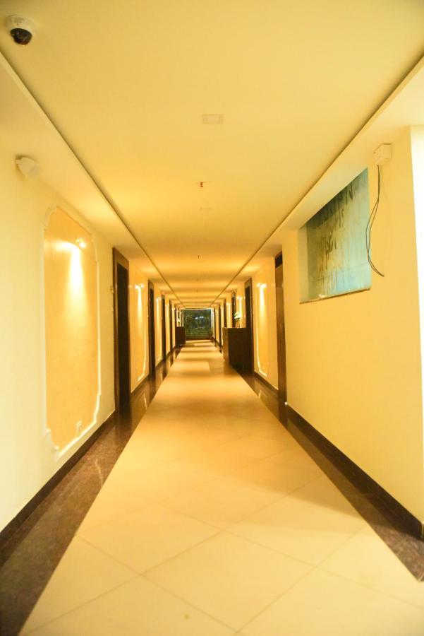 M R Residency Dharwad. Apartment Bagian luar foto